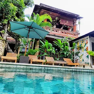 Mandia *** Ubud